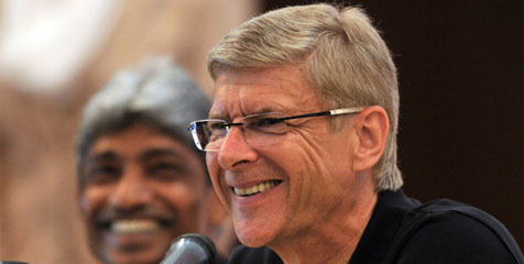 Media Italia Cap Wenger Musuh Besar Juventus