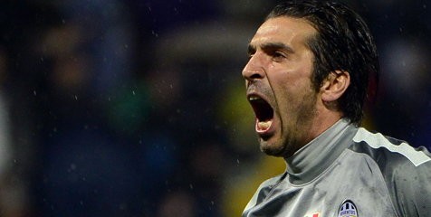 Kontrak Tinggal Setahun, Buffon Belum Pikirkan Pensiun Kontrak Tinggal Setahun, Buffon Belum Pikirkan Pensiun