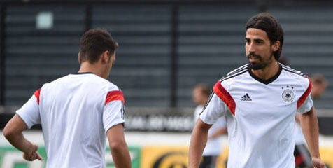 Benitez Impikan Kedatangan Khedira Benitez Impikan Kedatangan Khedira