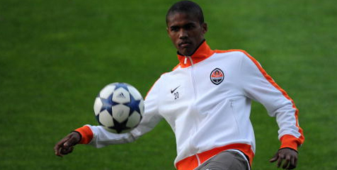 Man United Jadikan Douglas Costa Alternatif Di Maria?