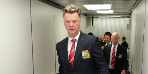Van Gaal Nilai United Alami Krisis Percaya Diri Van Gaal Nilai United Alami Krisis Percaya Diri