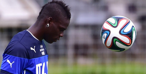 Henderson: Liverpool Antusias Nantikan Balotelli Henderson: Liverpool Antusias Nantikan Balotelli