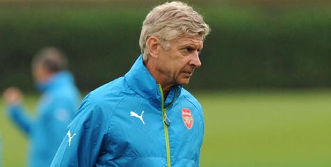 Wenger Akan Kirim Giroud ke Dokter Spesialis Wenger Akan Kirim Giroud ke Dokter Spesialis