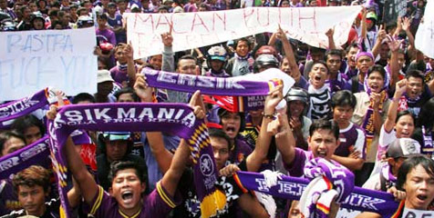 Usai Islah Dengan Aremania, Persikmania Siap Serbu Malang Usai Islah Dengan Aremania, Persikmania Siap Serbu Malang