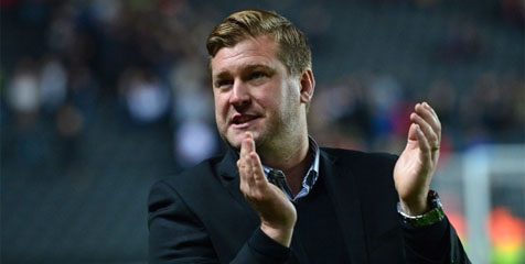 Bos MK Dons Nilai United Akan Terus Terpuruk Bos MK Dons Nilai United Akan Terus Terpuruk