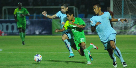 Fandi Berpeluang Tampil Lawan Persepam Fandi Berpeluang Tampil Lawan Persepam