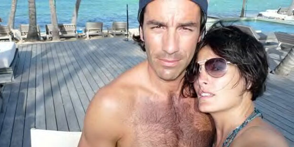 Kemesraan Pires dan Istri Seksi Sebelum Merumput di ISL
