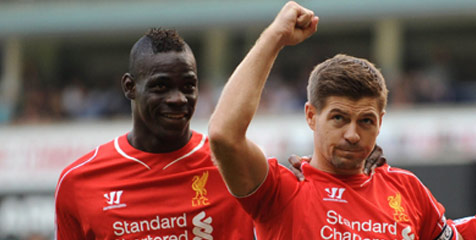 Gerrard Puji Penampilan Perdana Mario Balotelli Gerrard Puji Penampilan Perdana Mario Balotelli