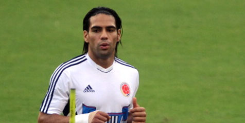Falcao Janjikan Gelar Juara untuk Fans United Falcao Janjikan Gelar Juara untuk Fans United