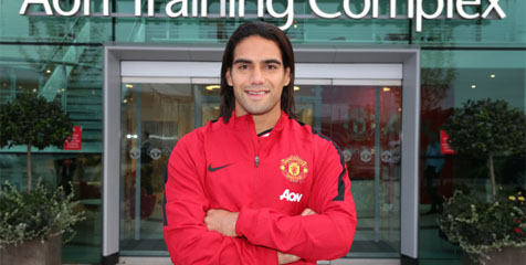 Rooney: Falcao Rekrutan Fantastis Rooney: Falcao Rekrutan Fantastis