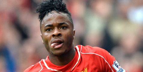 Sterling Dianggap Bisa Gantikan Suarez Sterling Dianggap Bisa Gantikan Suarez