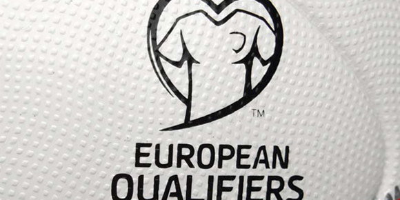 Adidas Rilis Bola Resmi Kualifikasi Euro 2016 Adidas Rilis Bola Resmi Kualifikasi Euro 2016