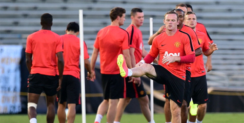 Meulensteen Terkejut United Tak Datangkan Bek Tengah Meulensteen Terkejut United Tak Datangkan Bek Tengah