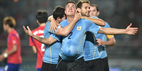 Galeri Foto: Korea Selatan 0-1 Uruguay Galeri Foto: Korea Selatan 0-1 Uruguay