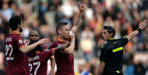 Legenda Roma: Giallorossi Terdepan Dalam Perburuan Scudetto Legenda Roma: Giallorossi Terdepan Dalam Perburuan Scudetto