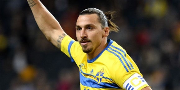 Video: Aksi Brutal Ibrahimovic Hadapi Alaba 