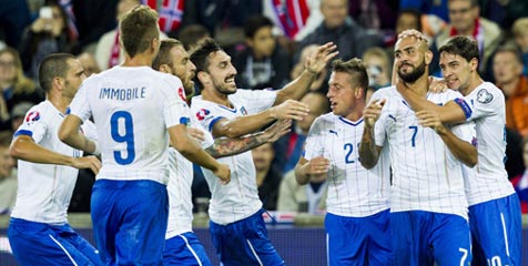 Review: Zaza Gemilang, Italia Menang Review: Zaza Gemilang, Italia Menang