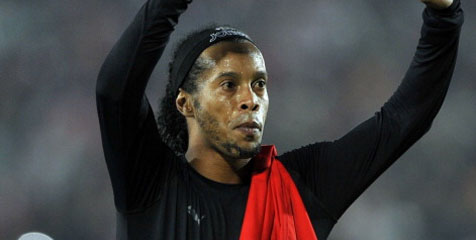 Ronaldinho Ceritakan Kembali Aplaus Luar Biasa Real Madrid Ronaldinho Ceritakan Kembali Aplaus Luar Biasa Real Madrid