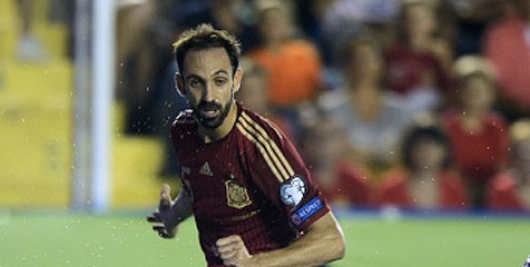Juanfran: Madrid Lihat Kami dengan Pandangan Berbeda Juanfran: Madrid Lihat Kami dengan Pandangan Berbeda