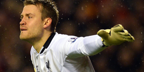 Jurnalis Wanita Ini Hina Kemampuan Komunikasi Mignolet Jurnalis Wanita Ini Hina Kemampuan Komunikasi Mignolet