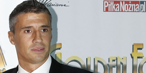 Crespo Sebut Messi dan Maradona Tak Bisa Dibandingkan Crespo Sebut Messi dan Maradona Tak Bisa Dibandingkan