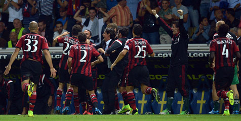 Review: Banjir Gol, AC Milan Curi Poin di Ennio Tardini