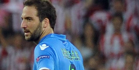Higuain Tepis Rumor Tak Betah di Napoli Higuain Tepis Rumor Tak Betah di Napoli