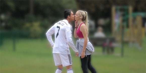 Rayu Gadis Pujaan, Pria Ini Berdandan ala Ronaldo Rayu Gadis Pujaan, Pria Ini Berdandan ala Ronaldo