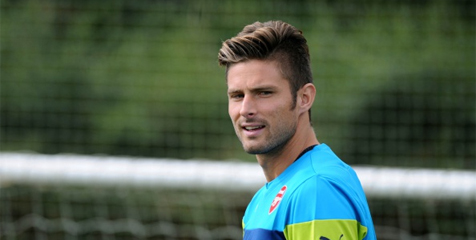 Giroud Bertahan di Arsenal Hingga 2018 Giroud Bertahan di Arsenal Hingga 2018