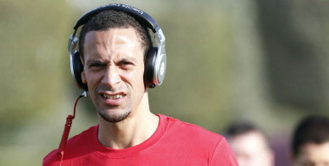 Ferdinand: Moyes Pria yang Hebat Ferdinand: Moyes Pria yang Hebat