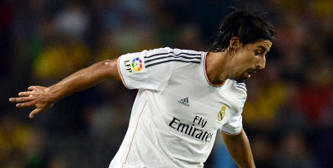 United Siapkan 10 Juta Pounds Untuk Tarik Khedira United Siapkan 10 Juta Pounds Untuk Tarik Khedira