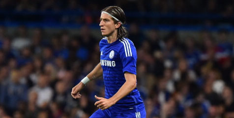 Tak Kunjung Dipercaya Chelsea, Filipe Luis Angkat Bicara