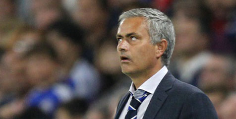 Mourinho Ogah Minta Maaf Pada Wenger