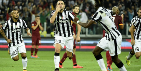 Review: 3 Kartu Merah dan Penalti, Juve Bekuk Roma Review: 3 Kartu Merah dan Penalti, Juve Bekuk Roma