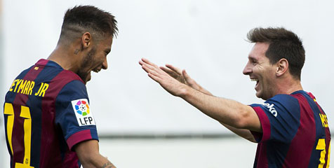 Beda Kubu, Messi dan Neymar Satu Pesawat Tuju Tiongkok Beda Kubu, Messi dan Neymar Satu Pesawat Tuju Tiongkok