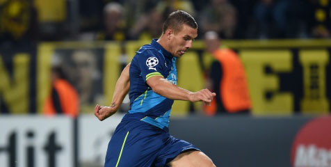 Bierhoff: Podolski Harus Segera Temui Wenger Bierhoff: Podolski Harus Segera Temui Wenger