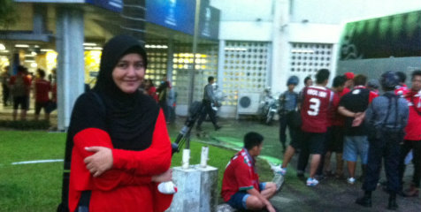 Novia Kolopaking: Gol Paulo Sitanggang Bagus Banget Novia Kolopaking: Gol Paulo Sitanggang Bagus Banget