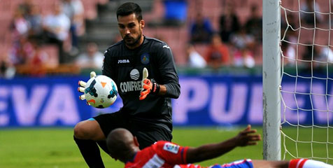 Kiper Atletico Tak Terima Timnya Disebut Kasar Kiper Atletico Tak Terima Timnya Disebut Kasar