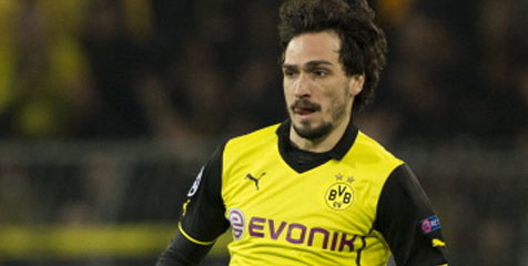 O'Shea Sarankan United Rekrut Hummels O'Shea Sarankan United Rekrut Hummels