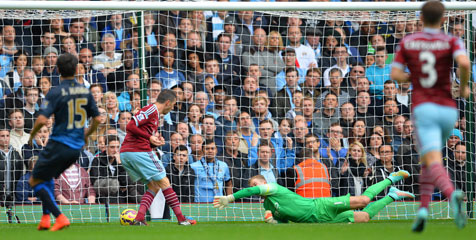 Review: Palu West Ham Hantam The Citizens Review: Palu West Ham Hantam The Citizens