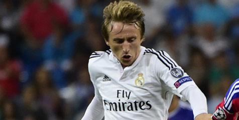 Modric: Barca Kuat, Tapi Tak Berdaya di Hadapan Kami Modric: Barca Kuat, Tapi Tak Berdaya di Hadapan Kami