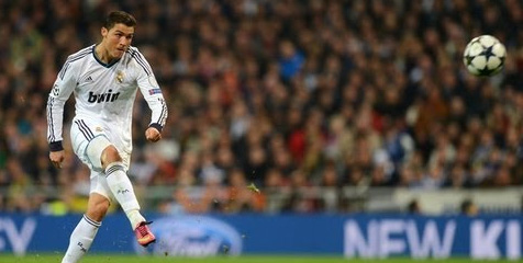 James: Ronaldo Seorang Mesin Gol James: Ronaldo Seorang Mesin Gol