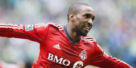 Thomo Sarankan Liverpool Gaet Defoe Thomo Sarankan Liverpool Gaet Defoe