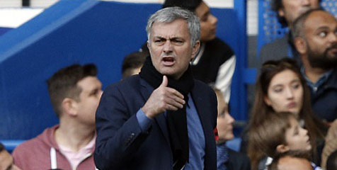 Mourinho: Chelsea Layak Menang Mourinho: Chelsea Layak Menang