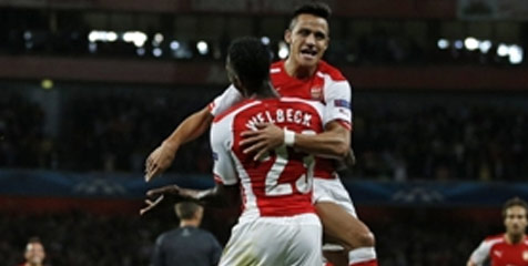 'Sanchez dan Welbeck Berhasil Membentuk Duet Dahsyat di Arsenal' 'Sanchez dan Welbeck Berhasil Membentuk Duet Dahsyat di Arsenal'