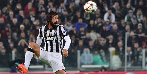 Seratus Champions, Pirlo Saingi Maldini Seratus Champions, Pirlo Saingi Maldini