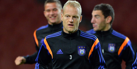 Bek Anderlecht Sebut Arsenal Tertidur Setelah Unggul 3-0 Bek Anderlecht Sebut Arsenal Tertidur Setelah Unggul 3-0
