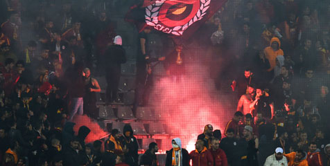 Belum Kapok, 21 Fans Galatasaray Ditangkap Polisi Belum Kapok, 21 Fans Galatasaray Ditangkap Polisi