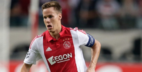 Kapten Ajax: Barca Terlalu Besar Untuk Kami Hadapi Kapten Ajax: Barca Terlalu Besar Untuk Kami Hadapi