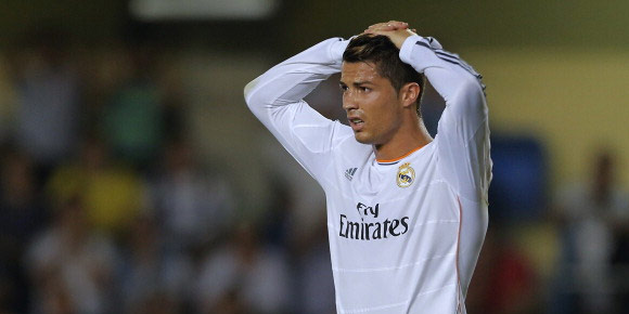 Ketika Cristiano Ronaldo Selalu Berpose 'Jinjit'